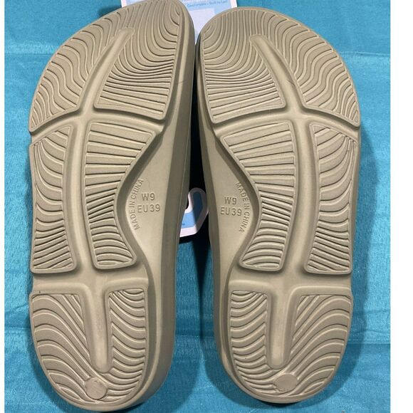 Floopi Sophie Comfort Slides - Picture 4 of 4